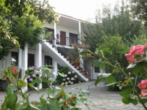 Гостиница Panagiotis Apostoloudias Rooms  Терма
